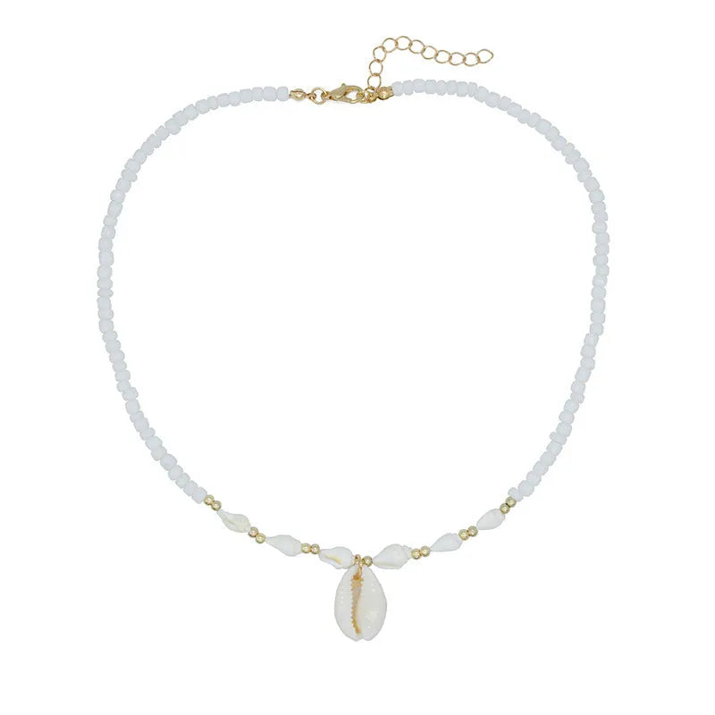 White conch shell necklace for women with electroplated finish and regular chain