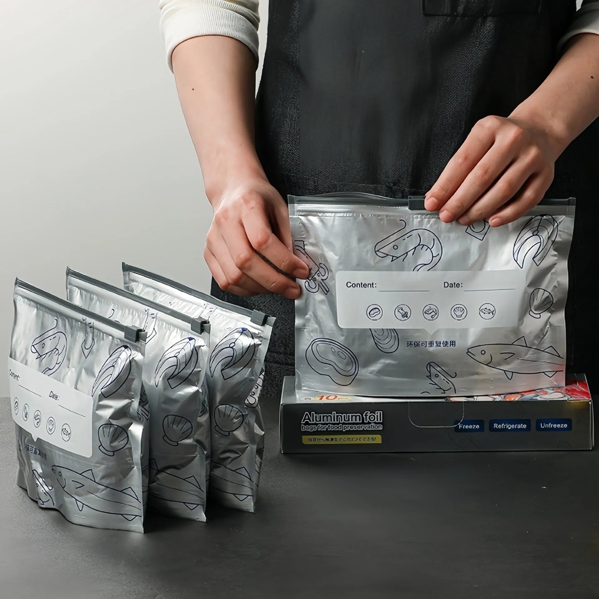 Aluminum foil sealed fresh-keeping bag in small, medium, and large sizes with bag and box style options