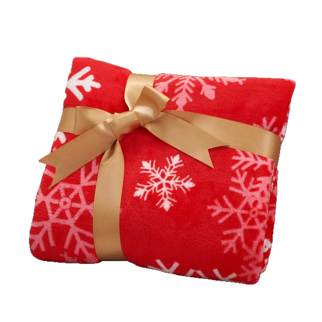 Soft flannel Christmas blanket in American style with polyester fibre construction