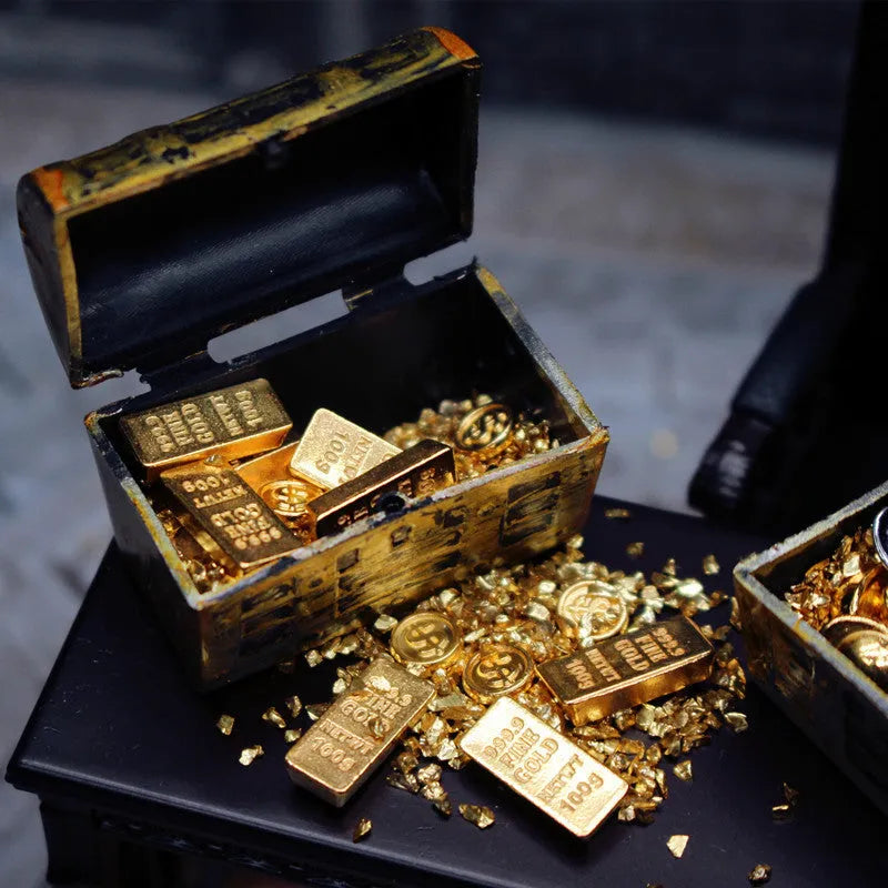 Alloy miniature gold coin treasure box with gold bars and ingots for doll house accessories