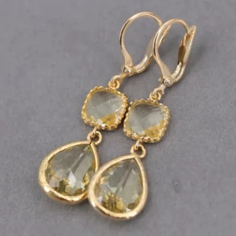 Gold geometric water droplet fringe earrings with retro styling for women's fashion