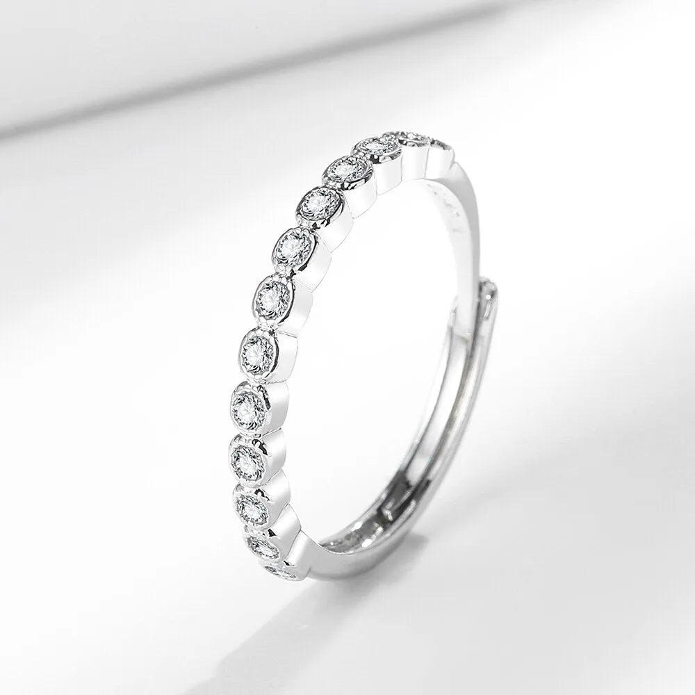 Geometric open mouth tail ring with electroplated metallic finish