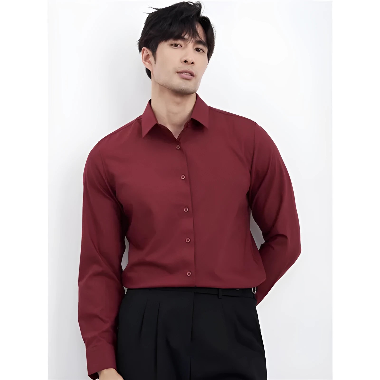 Men's slim fit business shirt in wine red colour with long sleeves and non-ironing polyester blend fabric