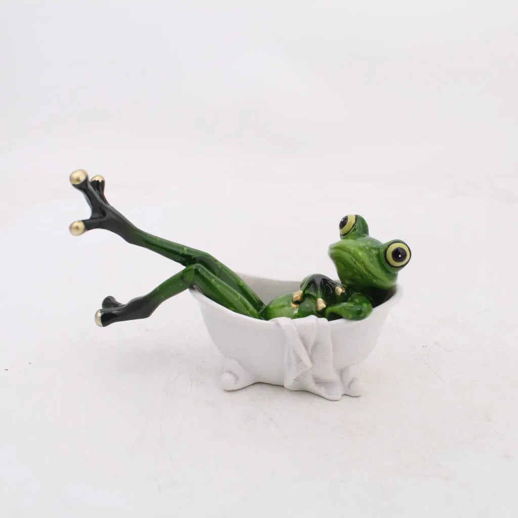 Pastoral style synthetic resin frog ornament for living room and study home decoration