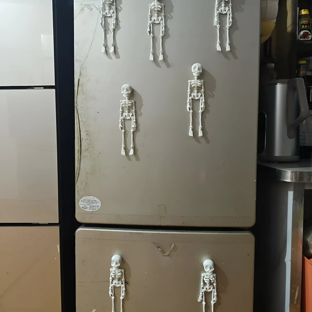 3D printed Halloween skull refrigerator magnet ornament in various colours with 18cm height
