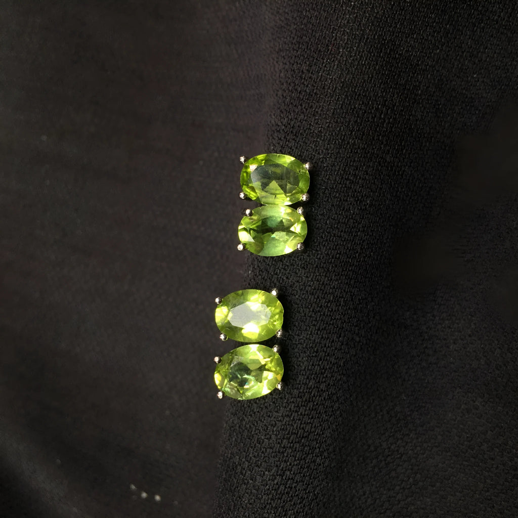 Natural olivine stud earrings S925 silver grass green gemstone geometric ellipse 6x8mm