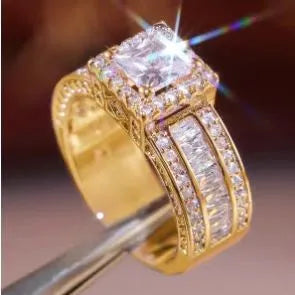 Women's geometric silver fashion ring with round elements in gold or white finish