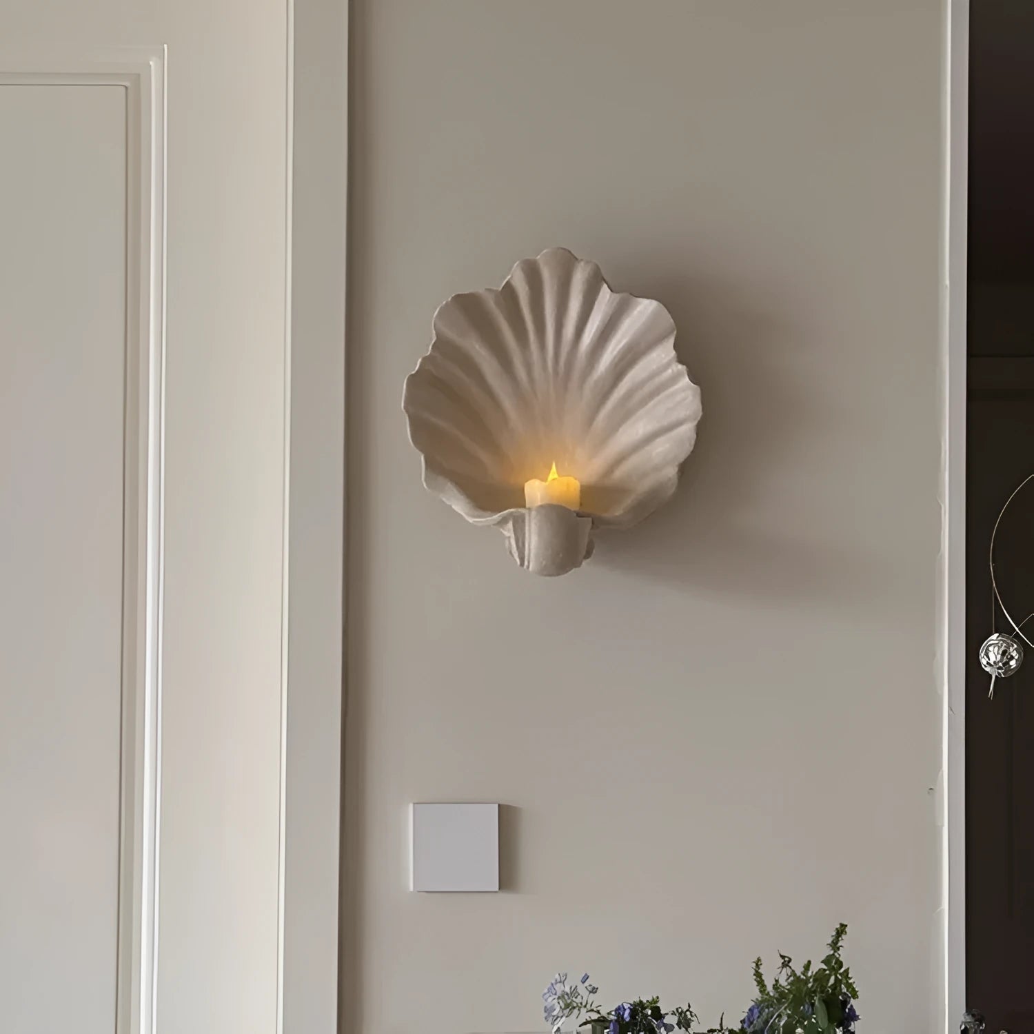 White resin simulation shell fruit plate ornament for decorative storage and display