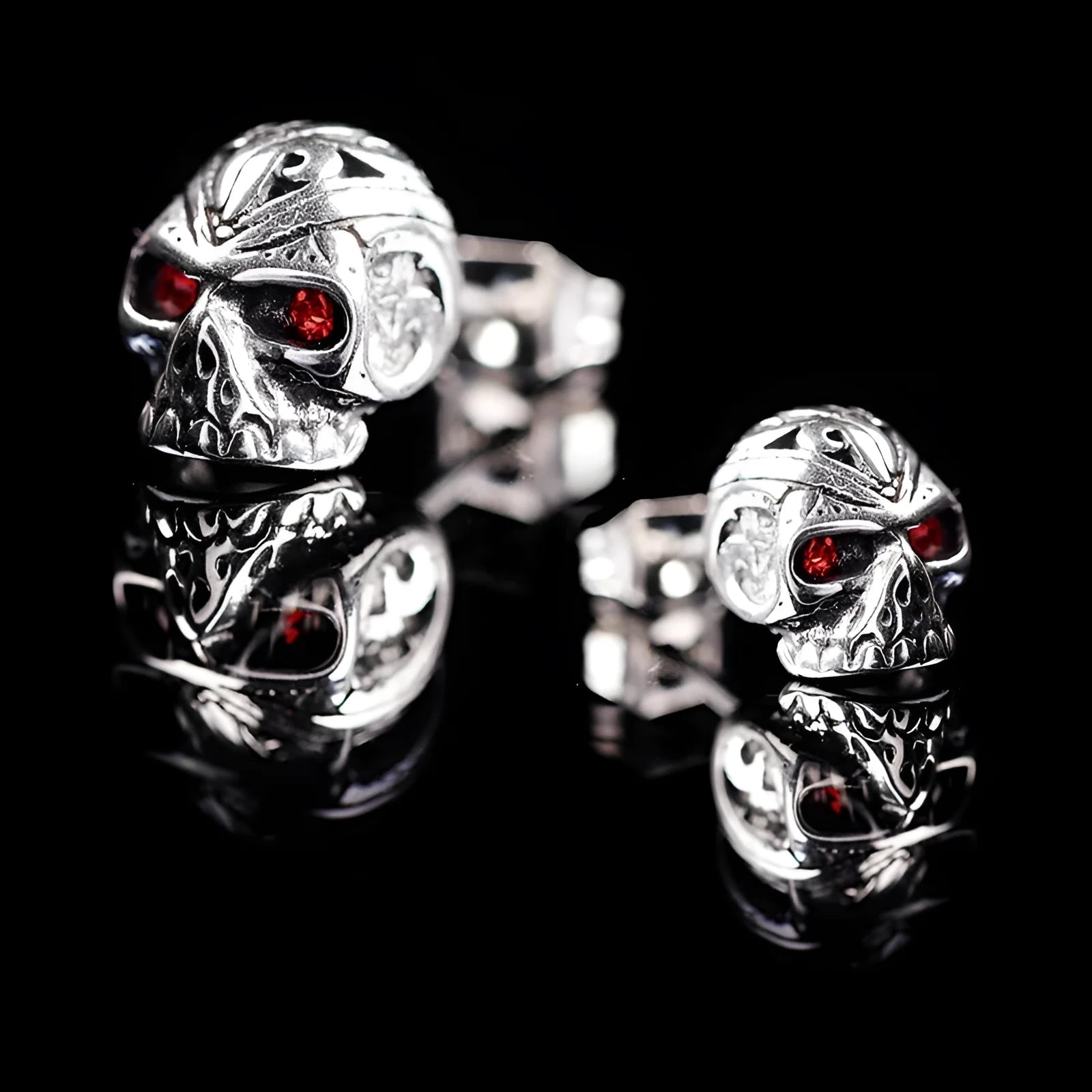 Retro skull stud earrings with red eye ghost head design on electroplated alloy