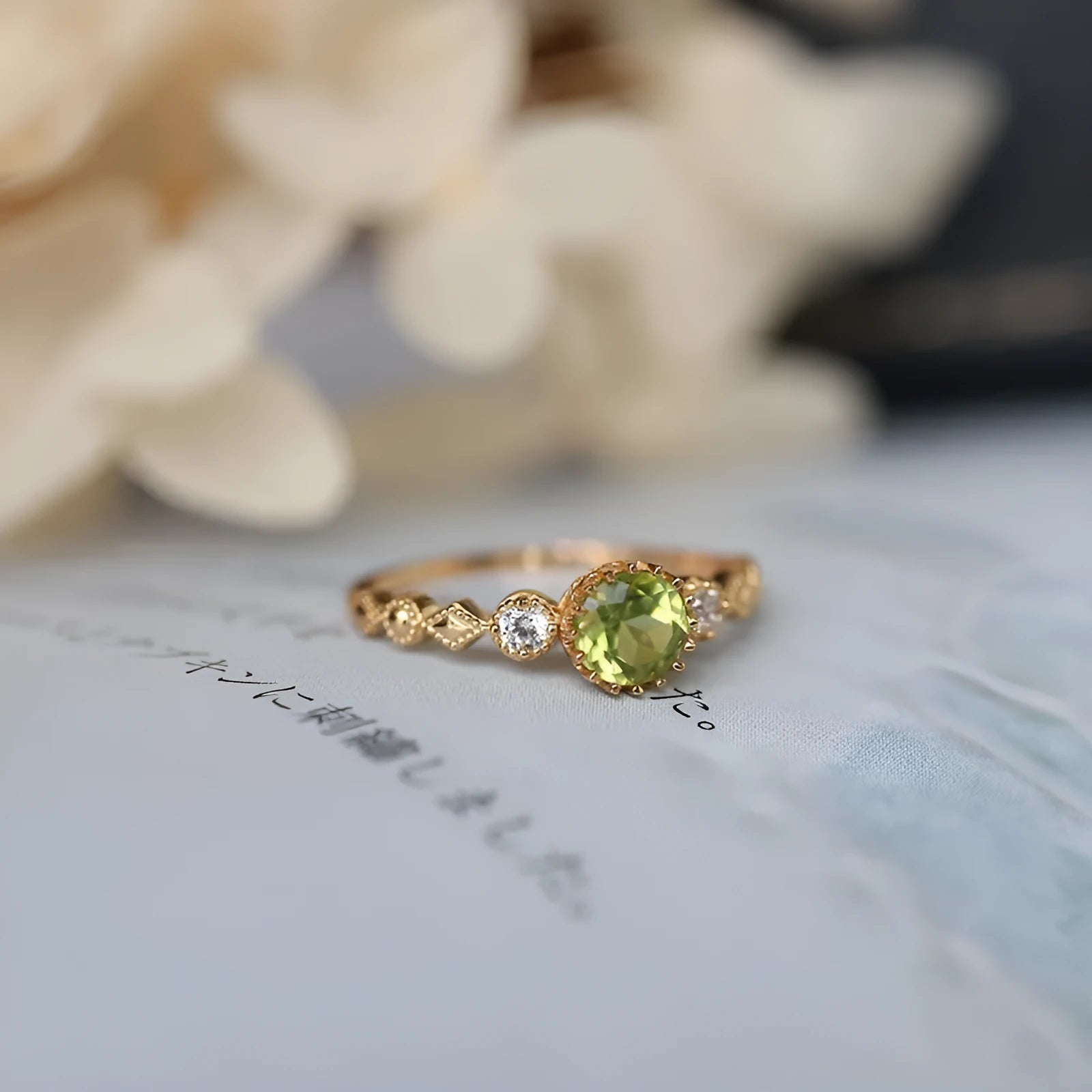 Copper geometric quadrilateral ring with imitation peridot stone in Japanese retro style