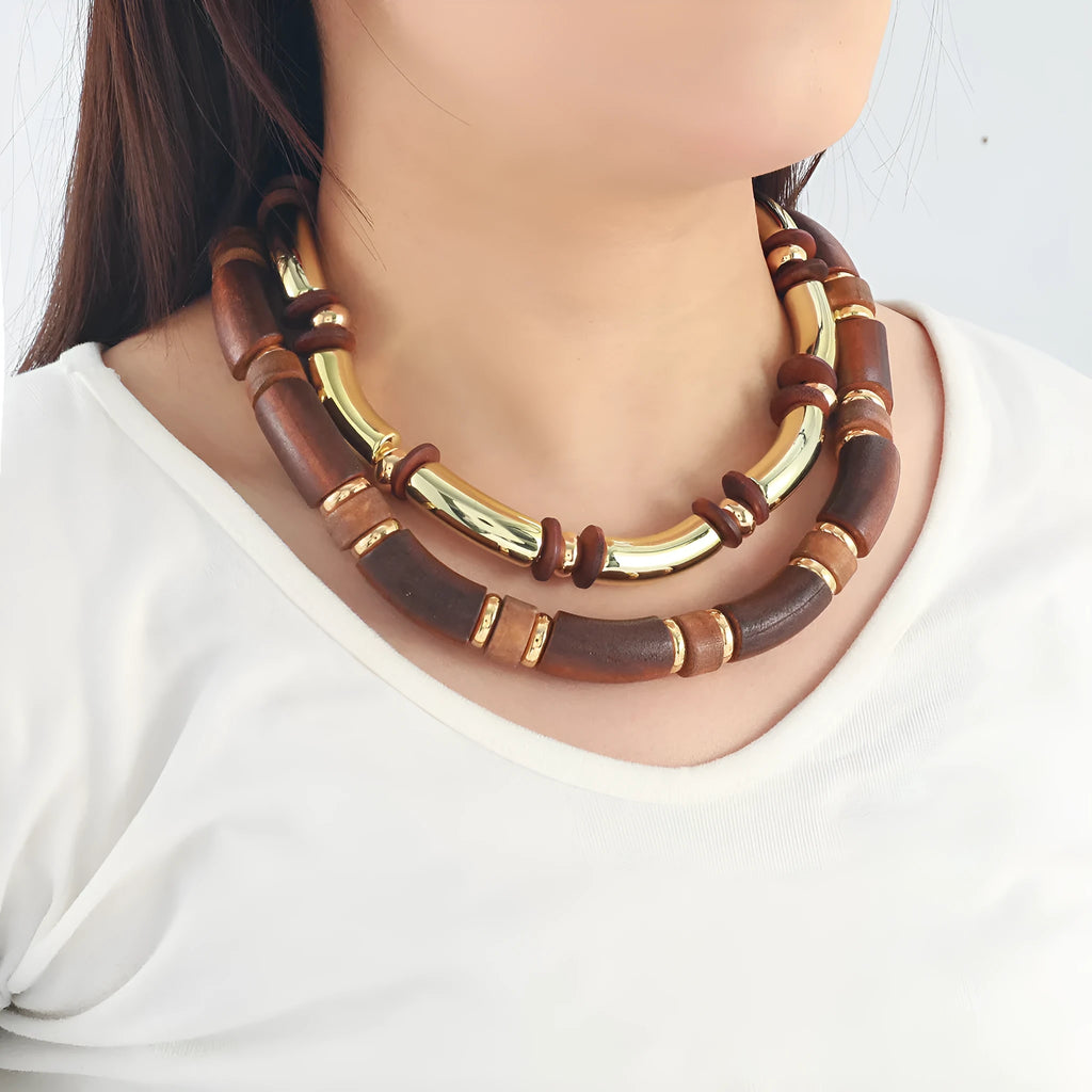 European exaggerated style multi-layer wooden necklace and bracelet jewellery set for women with alloy pendant