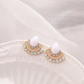Women's retro fan-shaped geometric earrings with rhinestone and opal details in silver colour