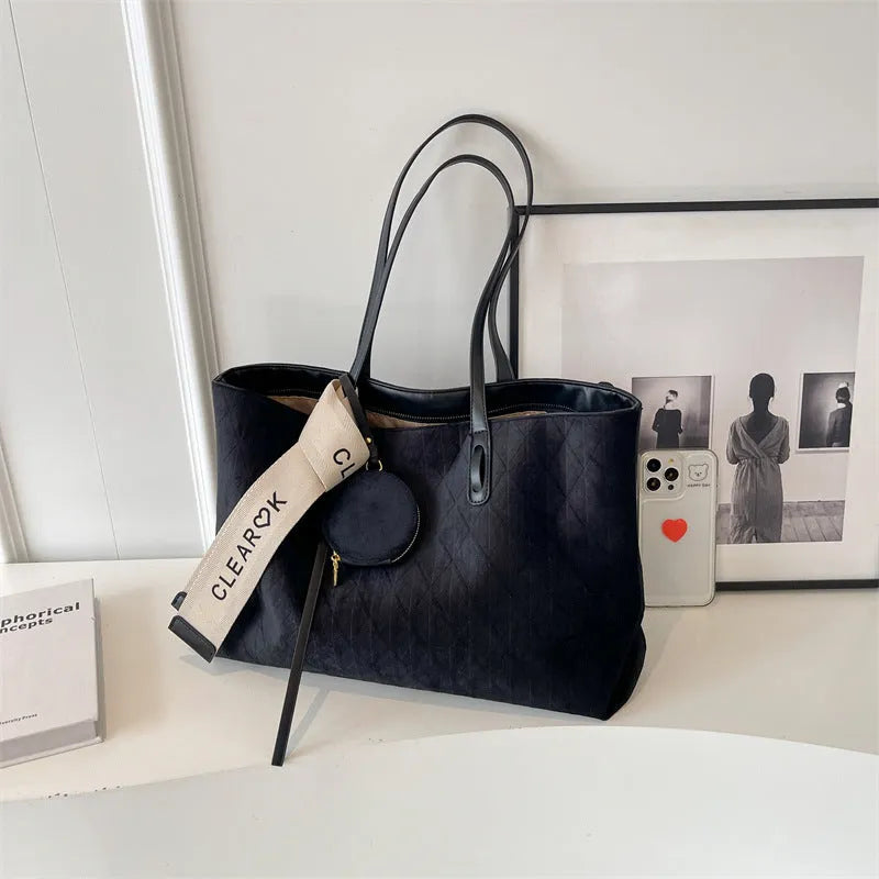 Large capacity casual polyester tote shoulder bag in horizontal square shape with shoulder strap