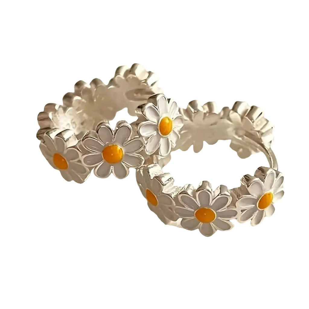White daisy flower ring earrings with platinum gem inlay on copper base
