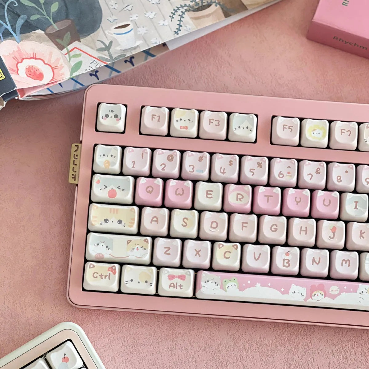 Meow Meow Team 141-piece mechanical keyboard key cap set with five-sided sublimation printing