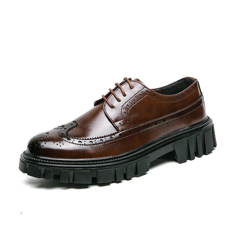 Men's black and brown brogue shoes with artificial PU uppers and round toe design