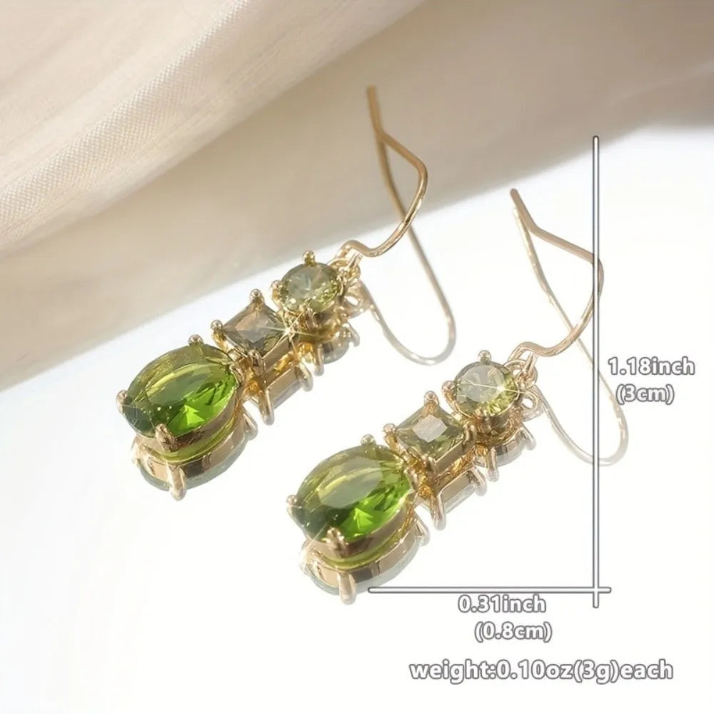 Green copper retro bohemian earrings with geometric quadrilateral shape