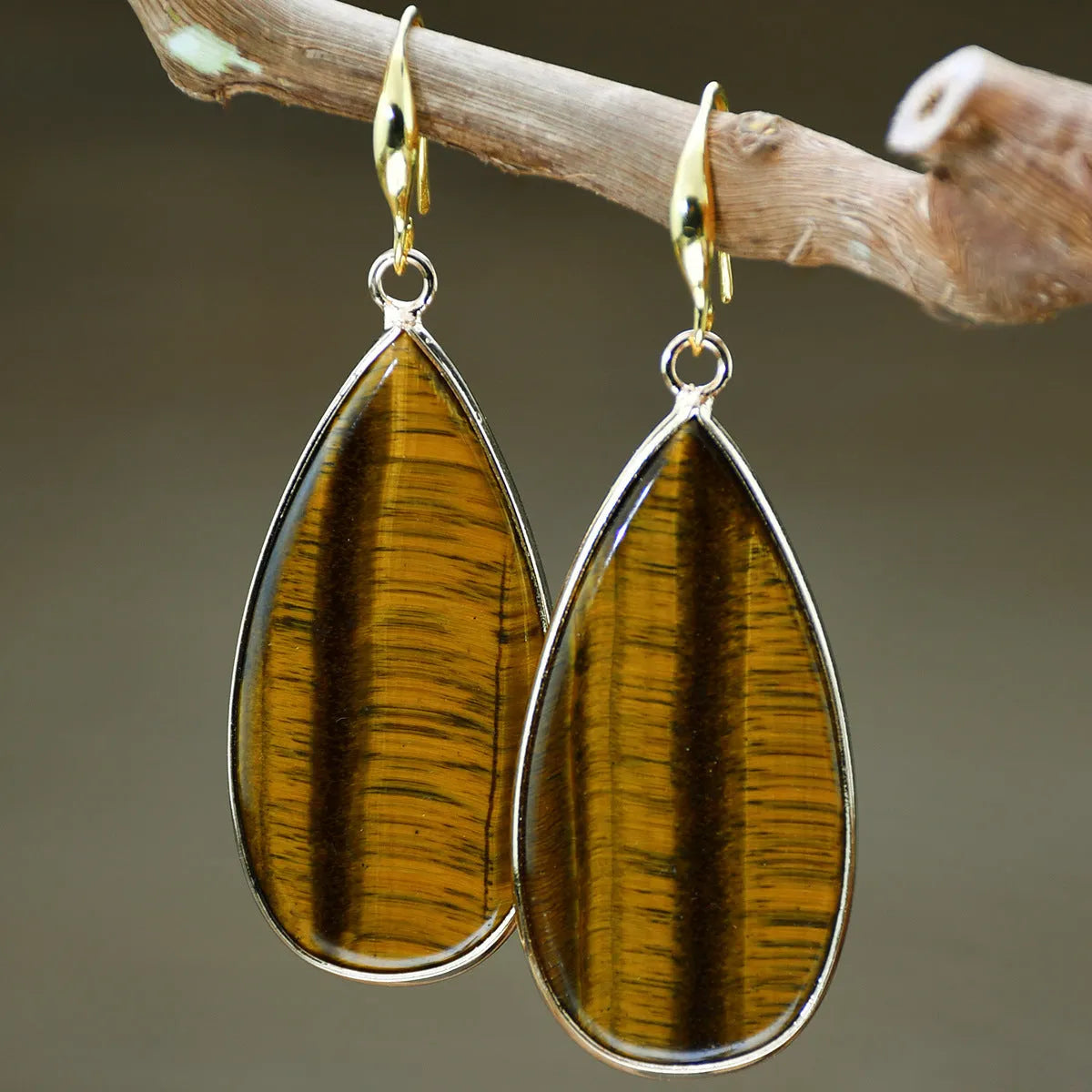 Vintage drop-shaped stone earrings in Tigereye, amethyst, pink crystal, Redstone, or turquoise colours.