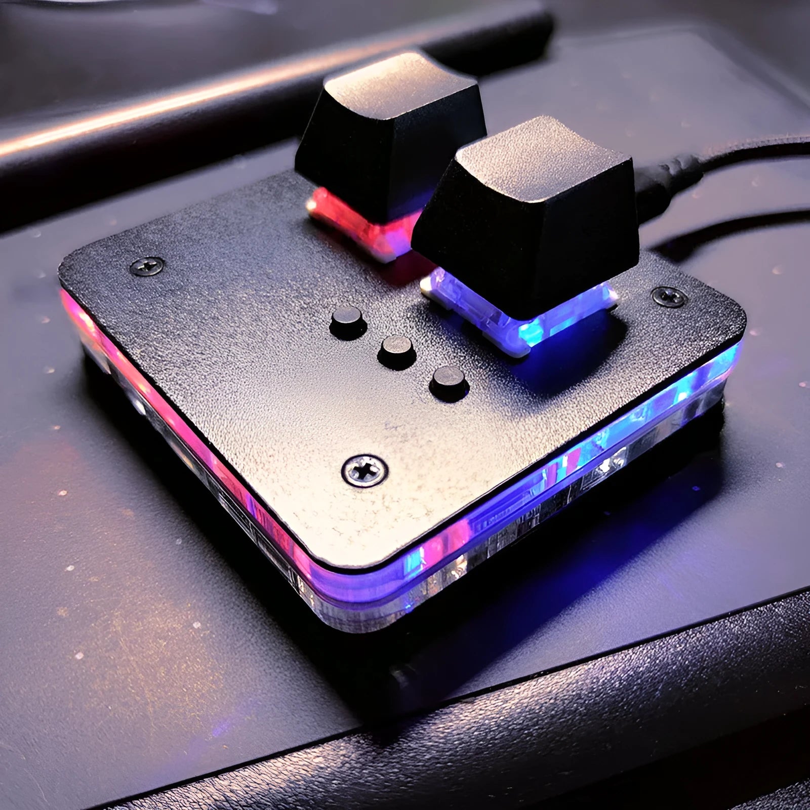 Mini USB keyboard in choice of colours with multimedia function keys for audio and game control