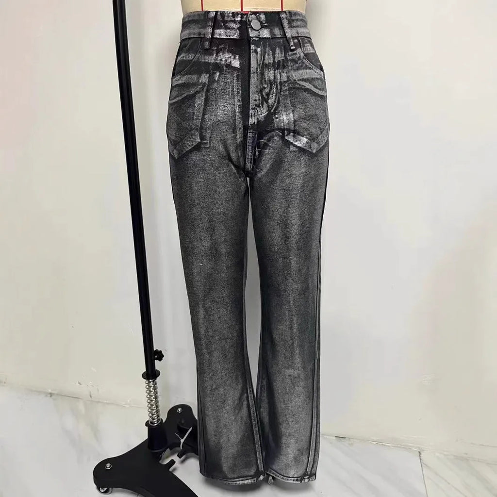 Personality blue high-waist straight-leg jeans with contrast colour details on cotton denim fabric