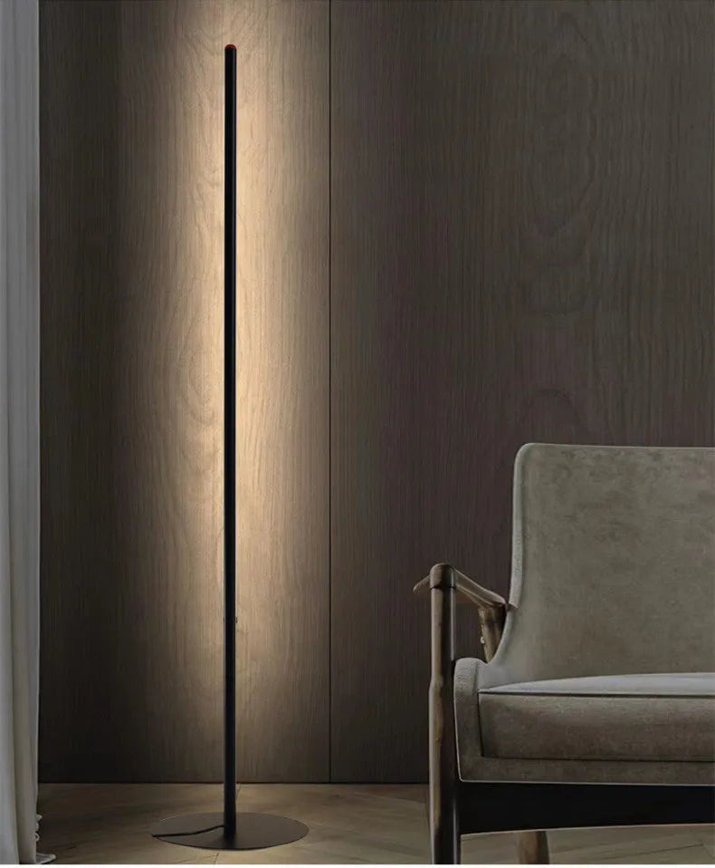 Vertical aluminium alloy floor lamp with modern simple design for home and hotel use