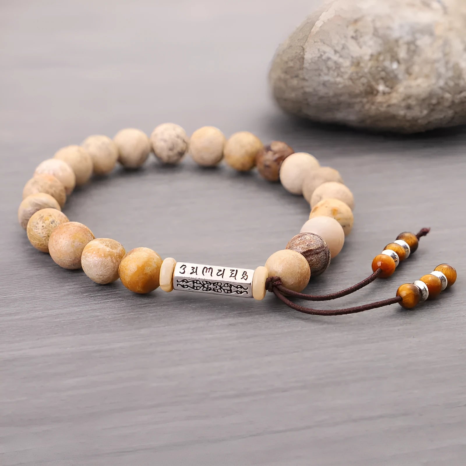 Wood colour handmade stone bead bracelet with European retro design