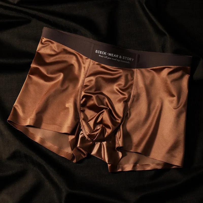Men's colourblock ice silk seamless underwear in breathable nylon fabric on a white background.