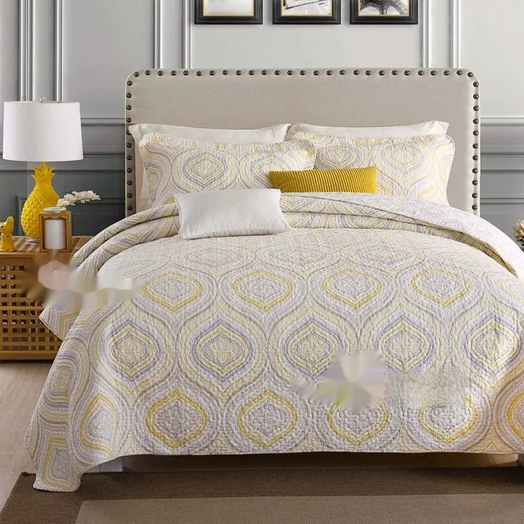 Pure cotton quilt cover set with pillowcases in American style floral pattern