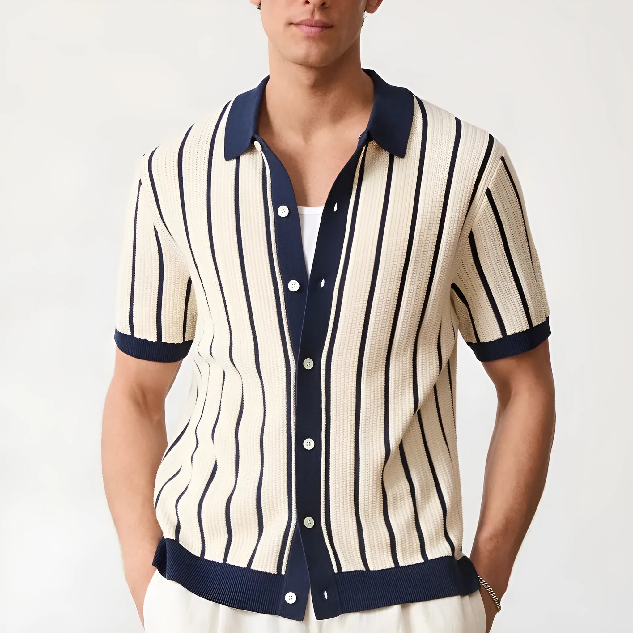Men's white asymmetric knitted lapel shirt with short sleeves in ice silk fabric