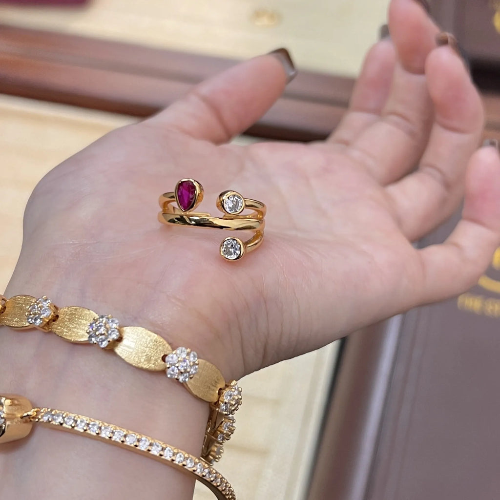 Retro style double-headed diamond ring with irregular geometric cross design in two-tone colours