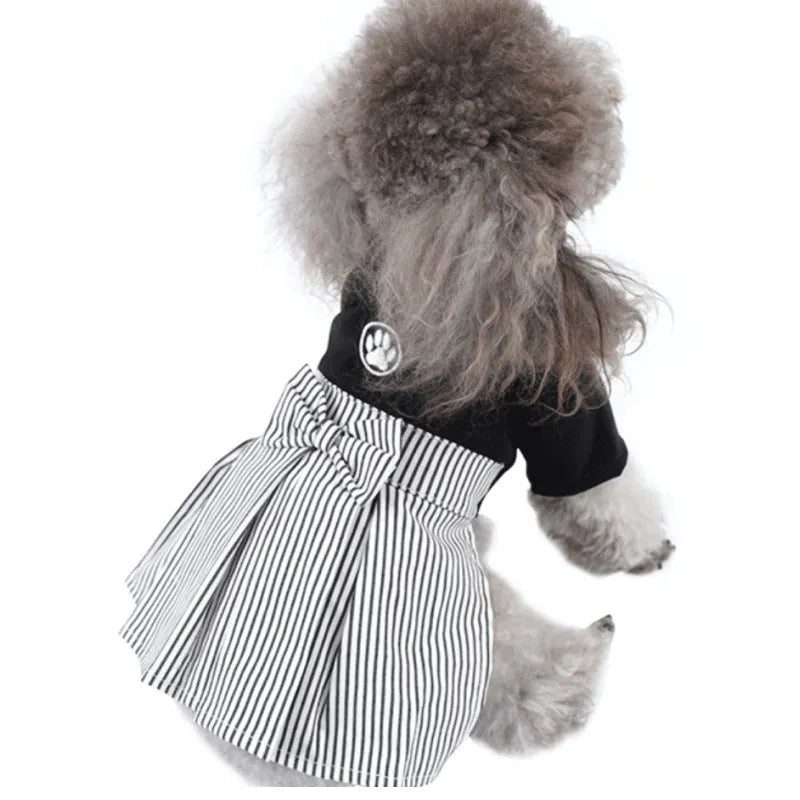 Cotton poodle dog clothing in skirt and four-foot pants styles for seasonal wear