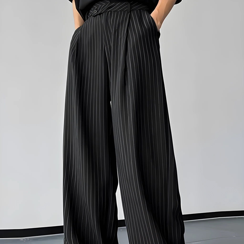 Black men's trousers with vertical stripes and front pleats in rabbit hair bamboo fibre fabric