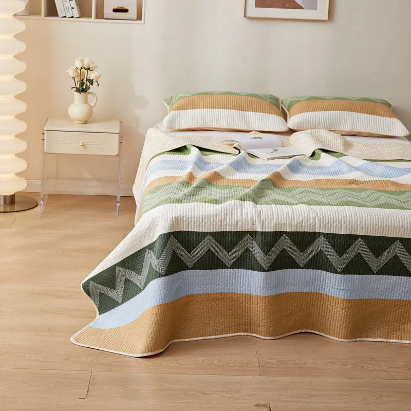 Pure cotton printed bed sheet set for 2.2 metre beds in modern simplicity style