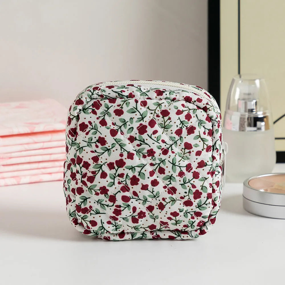 Women's floral polyester key storage bag wallet organiser with sewing thread decorative elements
