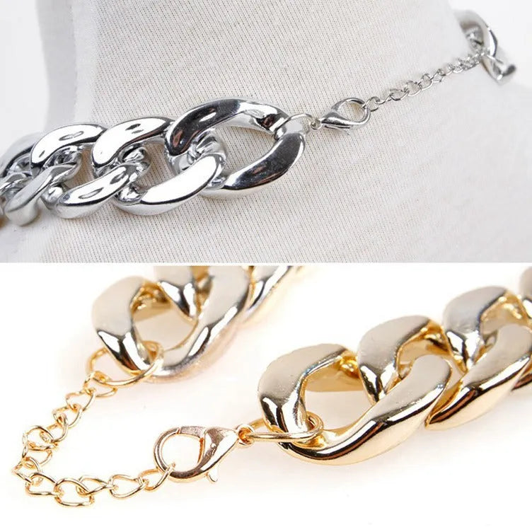 Gold colour chain-style dog collar necklace ornament with geometric design for small to medium dogs