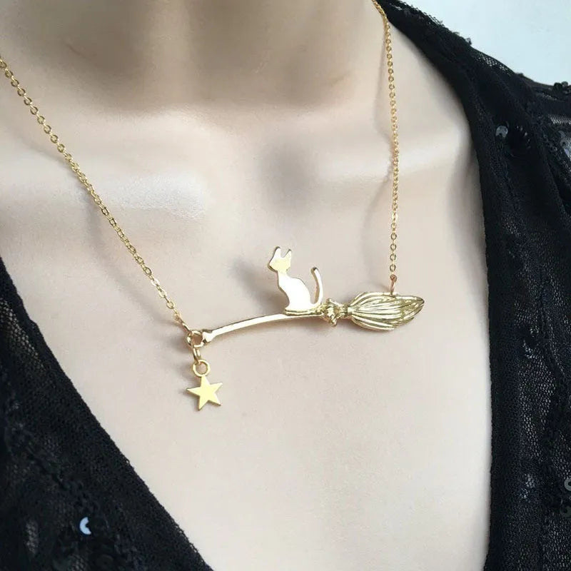 Halloween black cat zodiac necklace with totem elements in alloy material