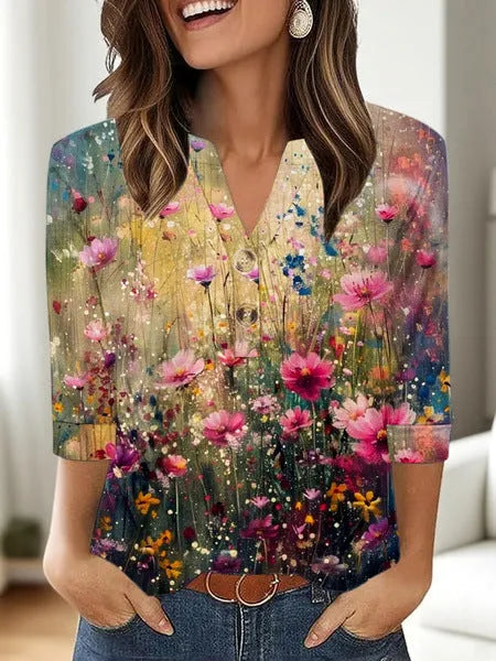 Women's casual V-neck top with 3D pattern in loose fit Japanese style