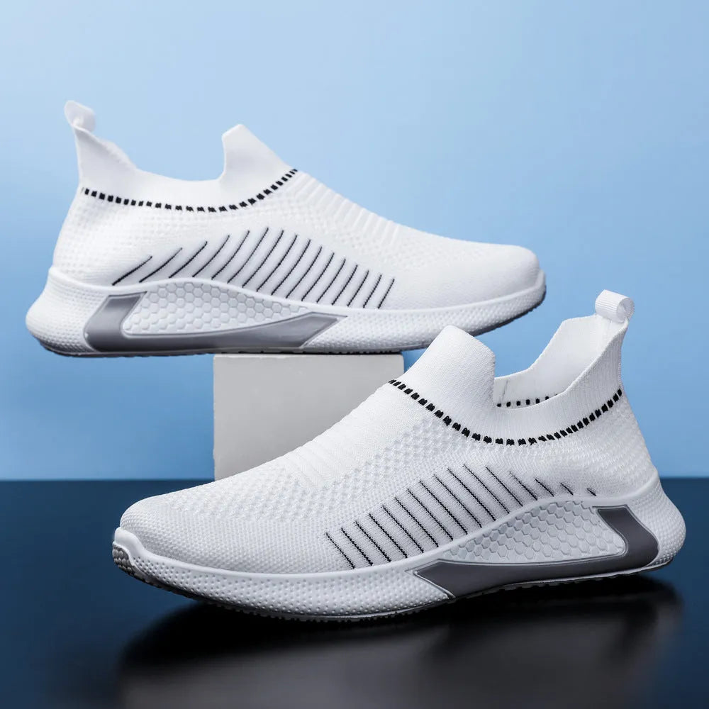 Men's mesh slip-on sneakers with striped design and front lace-up in black colour