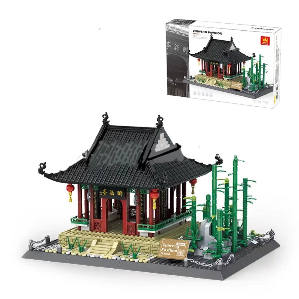 Wange plastic building block set with over 800 pieces for constructing landmark models including Big Ben and the Statue of Liberty.