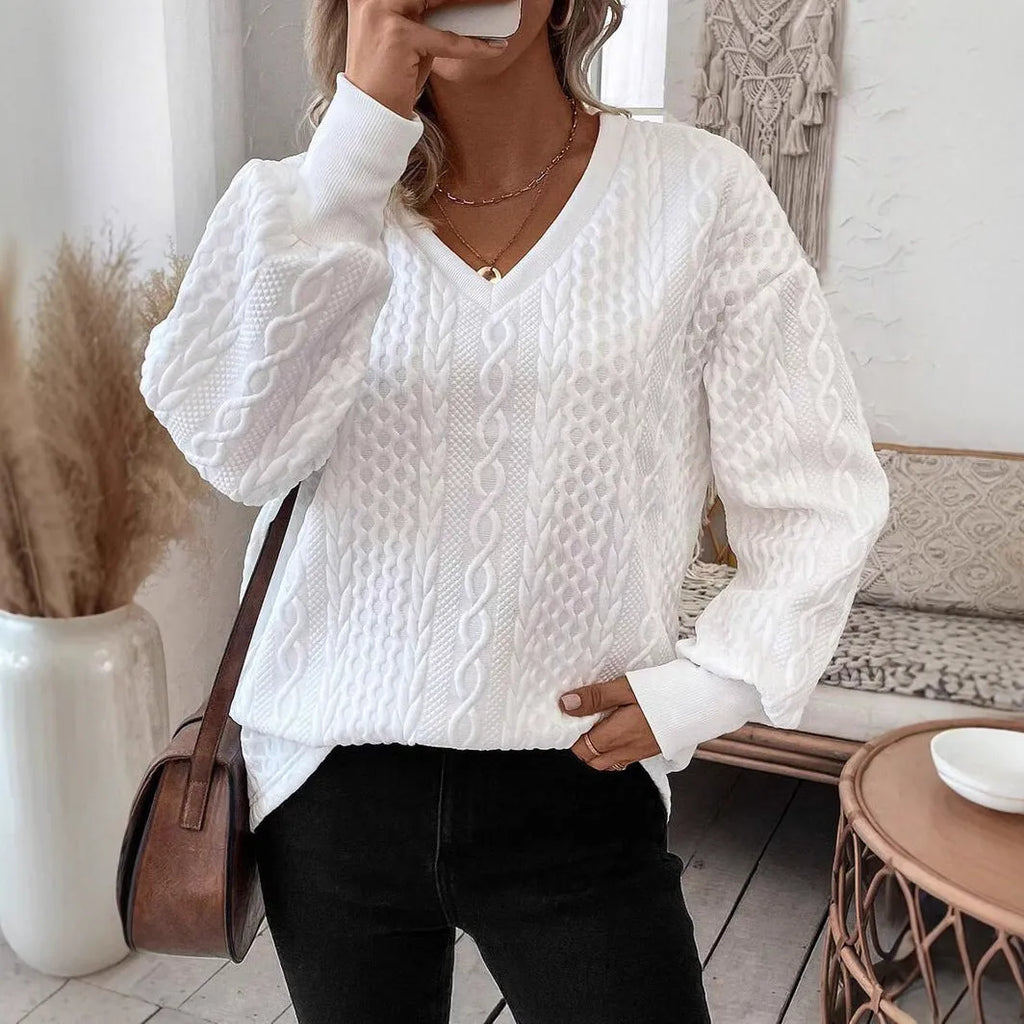 Milky white casual T-shirt with 3D pattern and loose fit in Japanese Korean style