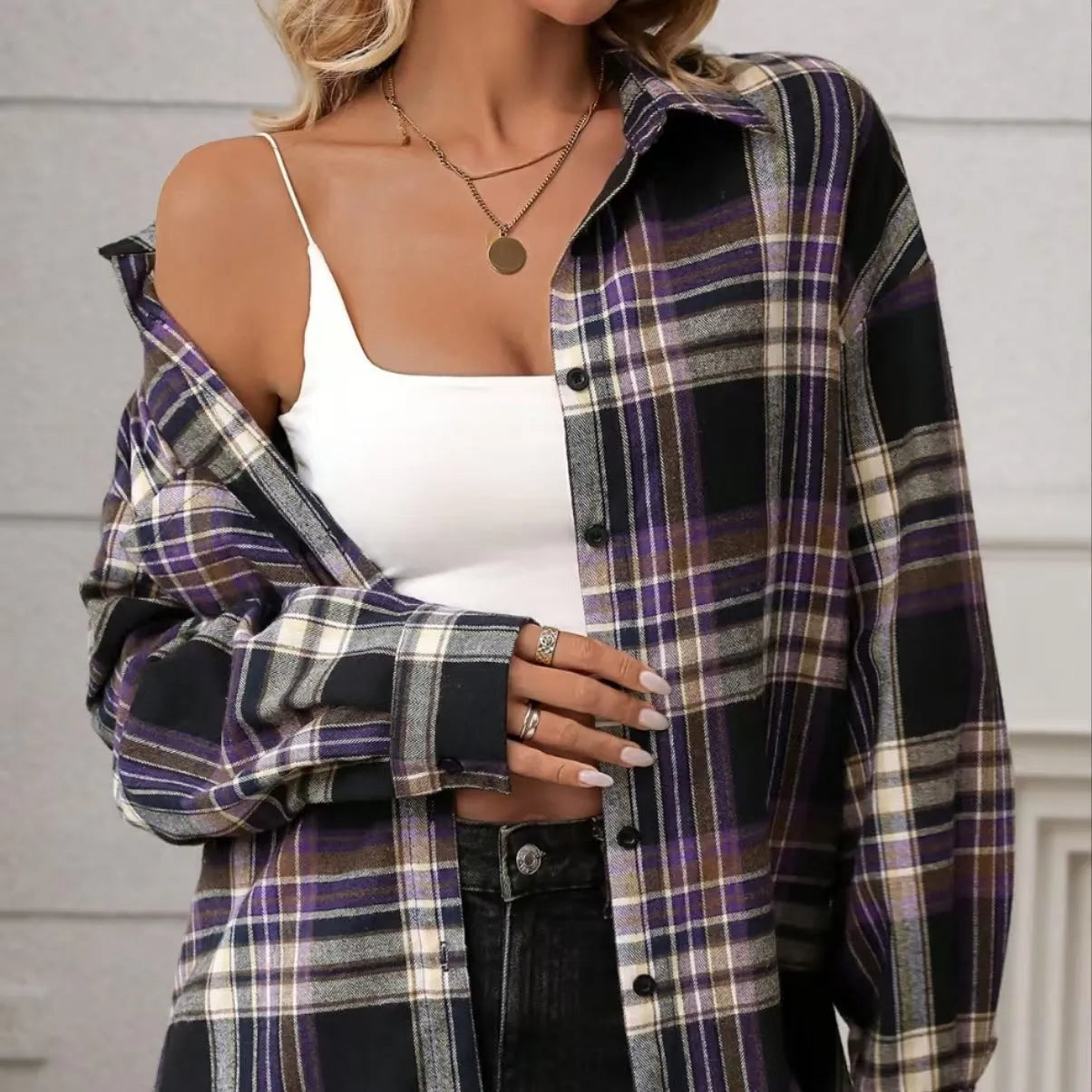 Women's loose casual plaid shirt in cotton available in black, green and purple colours