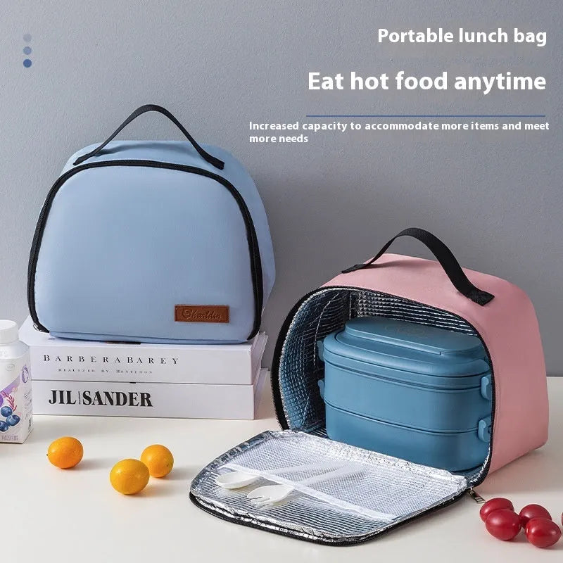 Insulated lunch box bag in textured cloth with large capacity for keeping meals warm and fresh