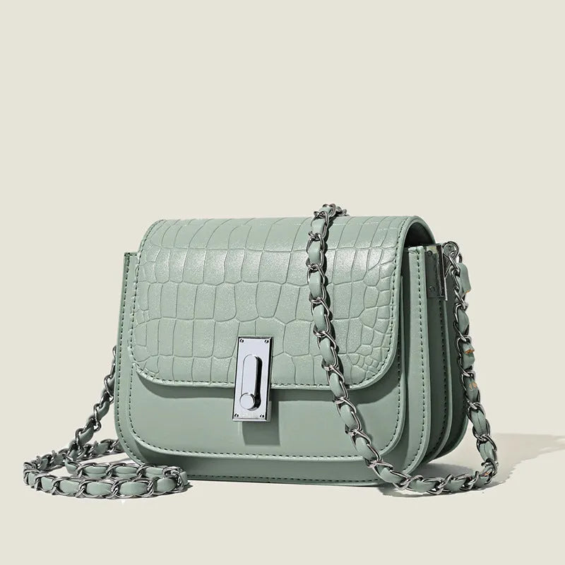 Women's soft PU chain shoulder bag in horizontal square shape with sandwich pocket design