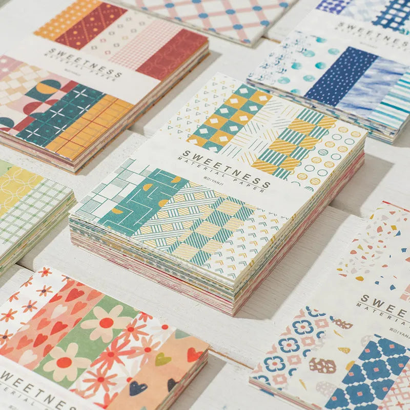50 pieces of retro dessert-themed note paper in assorted colours measuring 56mm by 83mm