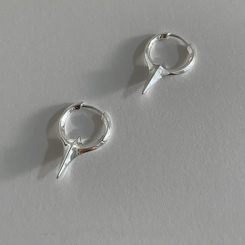 Geometric star ear clips for women with platinum electroplated finish on copper