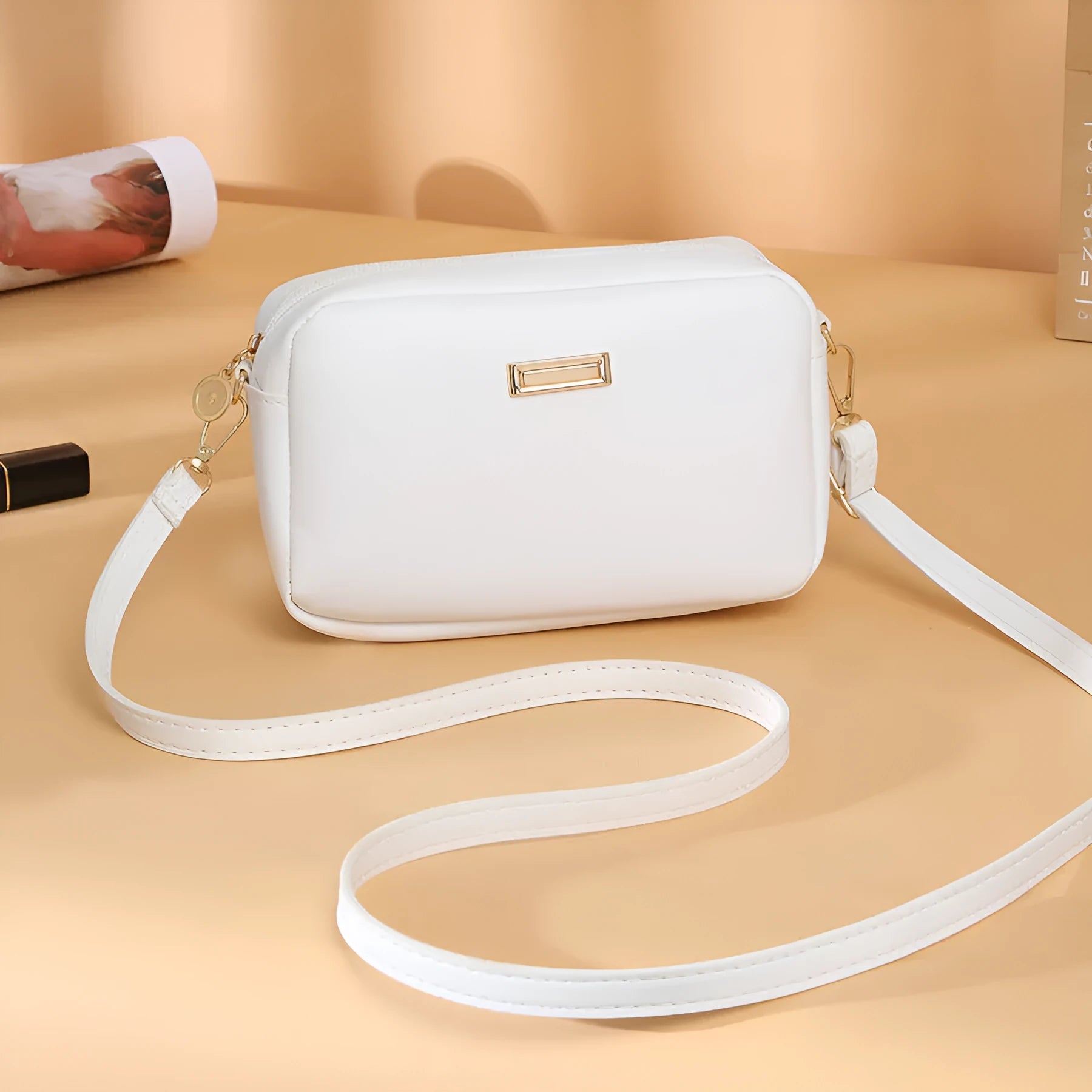 Women's solid colour PU shoulder bag with three-dimensional pockets in horizontal square shape
