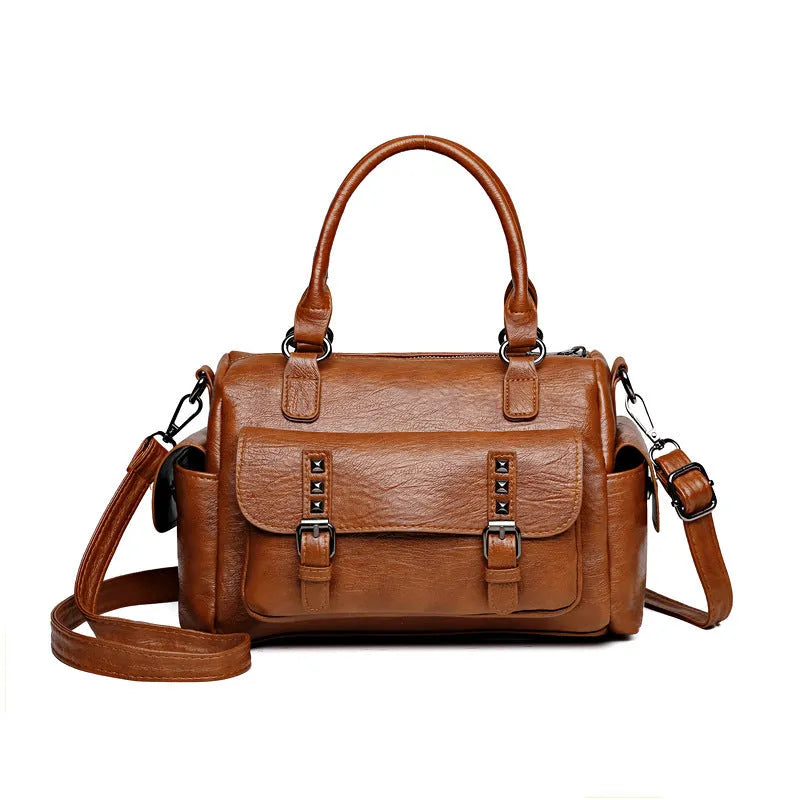 Vintage style large messenger bag in PU leather with contrasting stitching