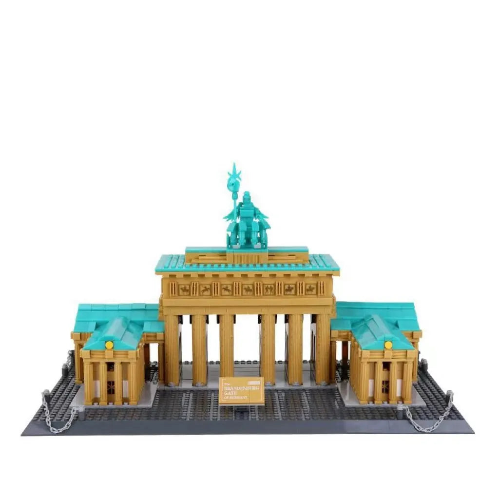 Wange plastic building block set with over 800 pieces for constructing landmark models including Big Ben and the Statue of Liberty.