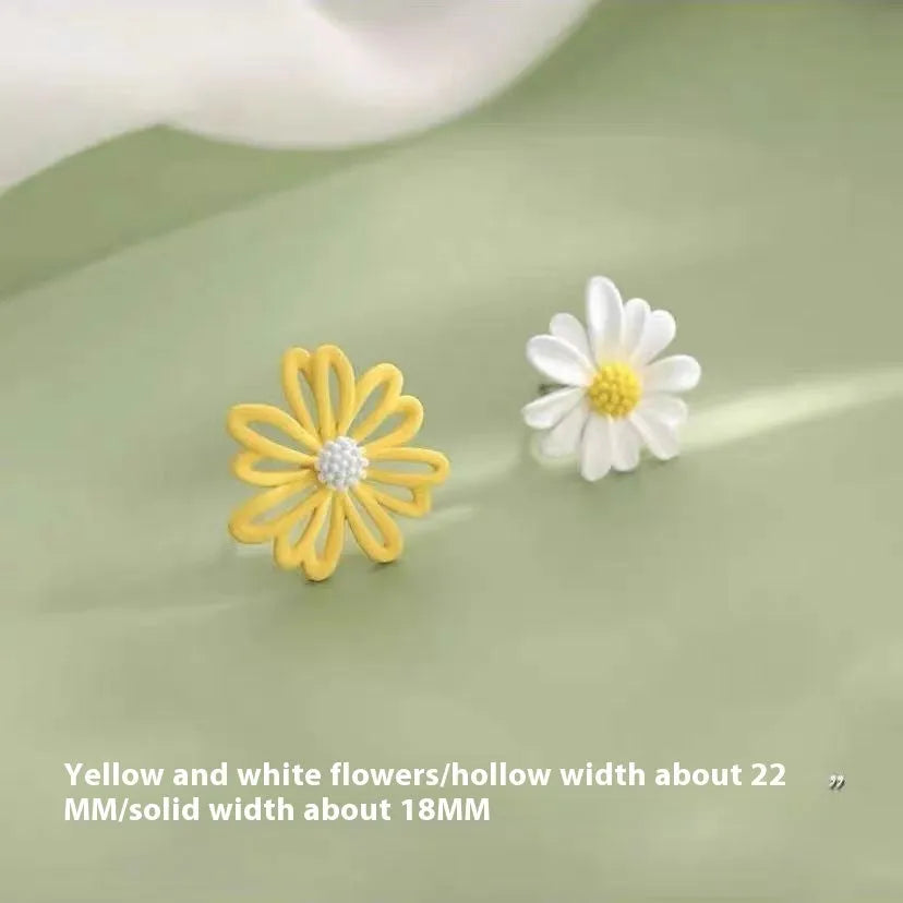 Flower stud earrings in blue orange, white green and yellow white colour combinations