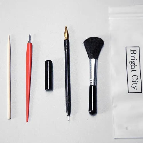 Scraping painting tools set with healing pen, scrapers and photo frames for scratch art projects